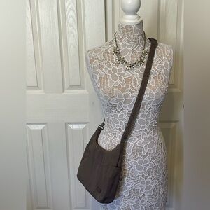 Pacsafe CitySafe 100 GII Anti-Theft Crossbody Bag Womens Travel Shoulder Purse